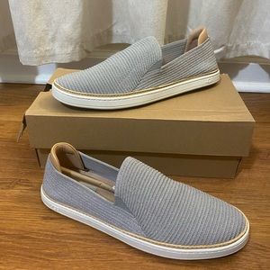 UGG Womens Sammy Sneaker Metallic Silver Size 11